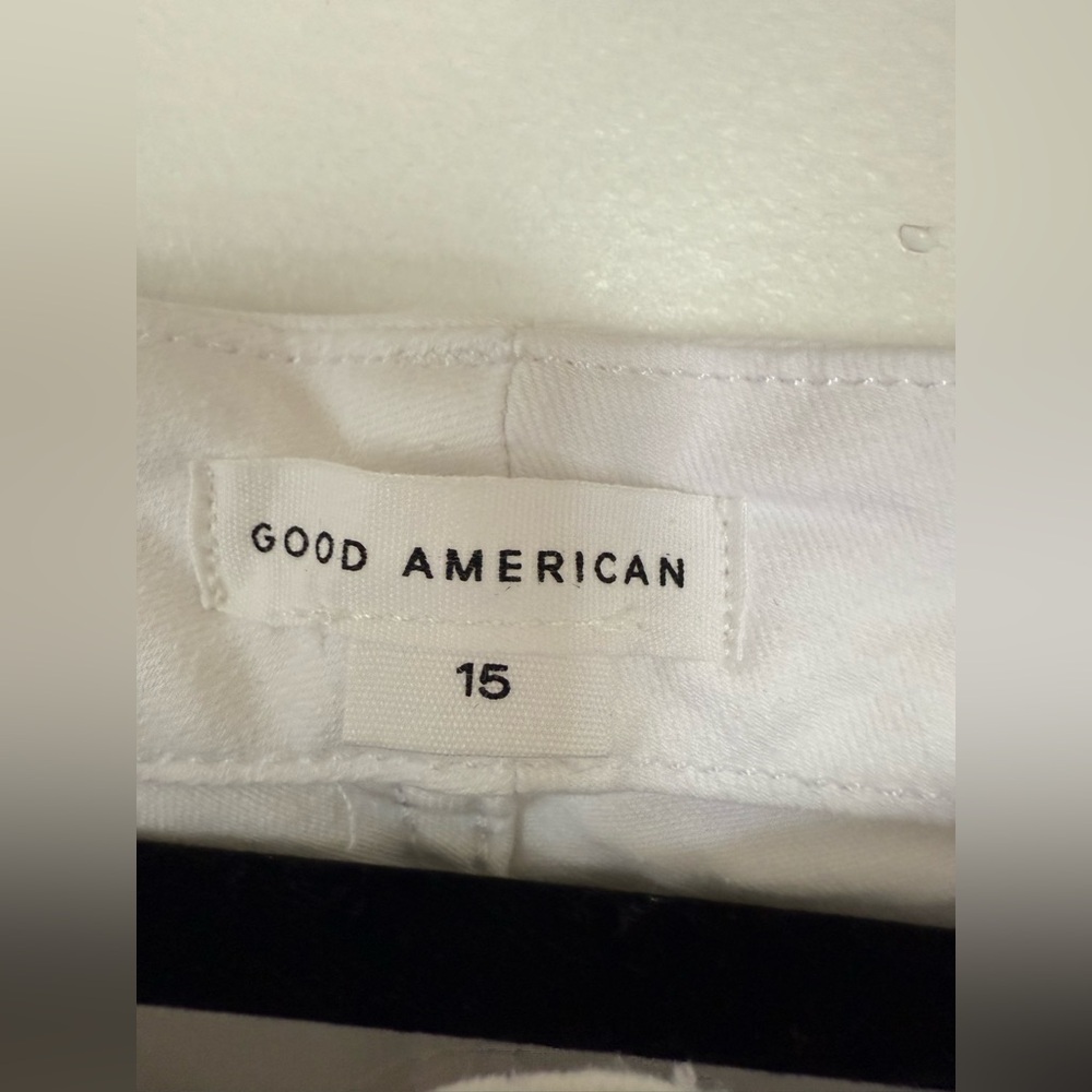 Good American Good Legs Skinny
Crop Jeans NWT size 15 - Picture 12 of 15